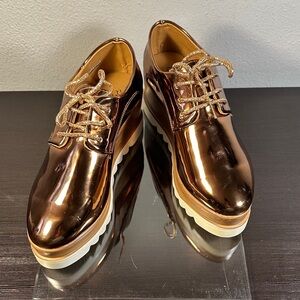 Metallic Gold Women’s Dress Shoes